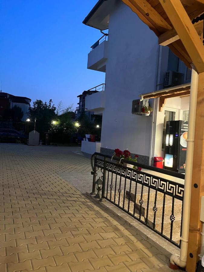 Къща За Гости Canavan'S Rawda Exterior foto